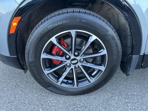 Certified 2024 Cadillac XT4 Sport AWD/4WD image 9