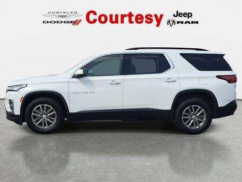 Used 2023 Chevrolet Traverse LT AWD/4WD image 7