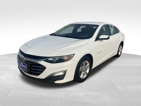 Certified 2023 Chevrolet Malibu LS w/ Driver Confidence Package image 4