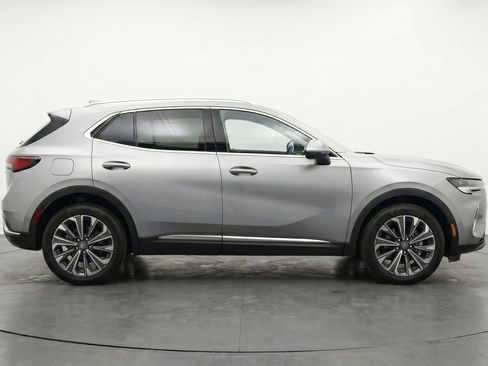 Used 2024 Buick Envision Preferred AWD/4WD image 9