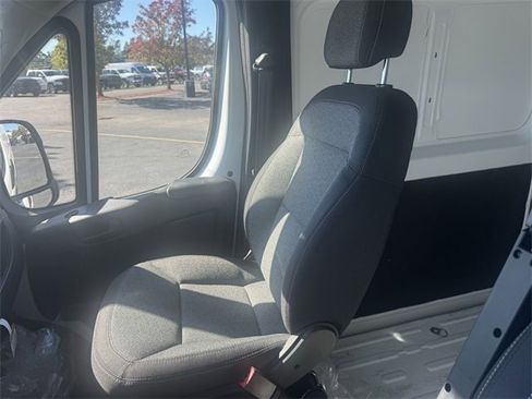 Used 2025 RAM ProMaster 1500 image 31