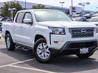Used 2022 Nissan Frontier SV