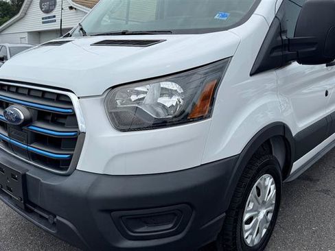 Used 2023 Ford E-Transit Medium Roof RWD image 9