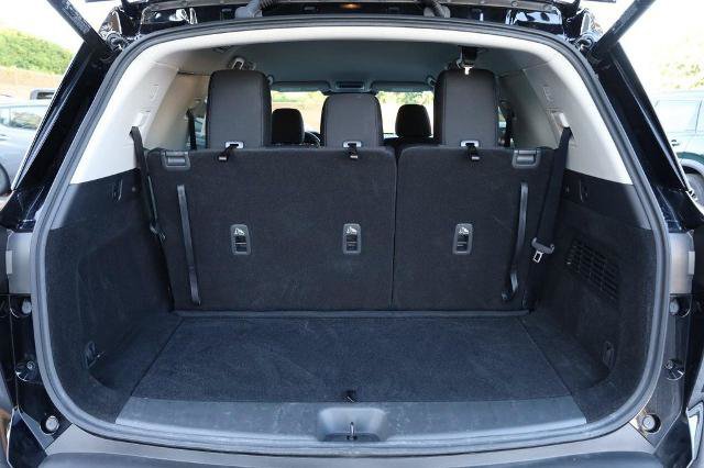 Certified 2025 Nissan Pathfinder SV AWD/4WD image 7
