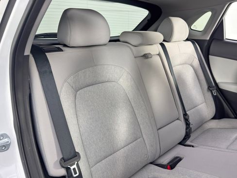 Used 2023 Hyundai Kona SE w/ Cargo Package image 36