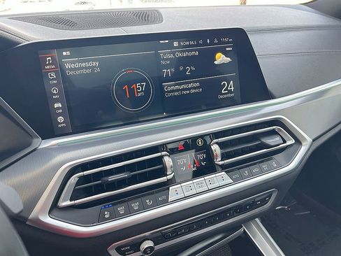 Used 2022 BMW X5 sDrive40i w/ M Sport Package image 18