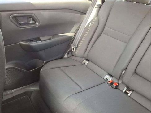 Certified 2024 Nissan Rogue S FWD image 15