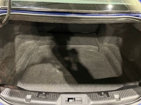 Used 2015 Ford Taurus Limited w/ Equipment Group 301A image 22