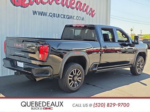 Used 2021 GMC Sierra 2500 AT4 w/ AT4 Premium Plus Package AWD/4WD image 8