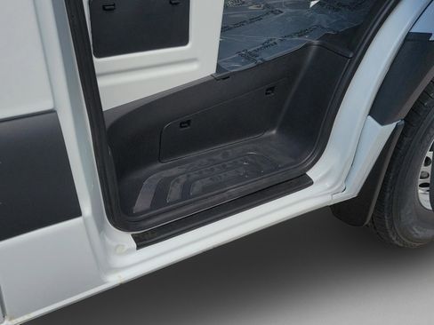 New 2025 Mercedes-Benz Sprinter 2500 image 9