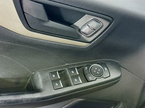 Used 2022 Ford Escape S image 20