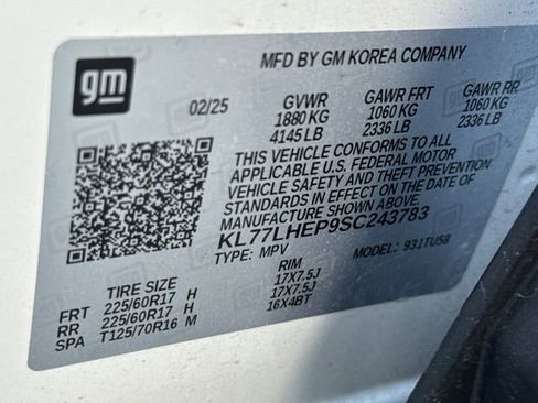 Used 2025 Chevrolet Trax LT w/ LT Convenience Package image 51