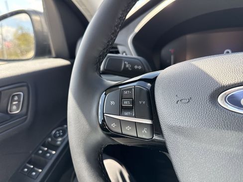 Used 2023 Ford Escape Active image 28