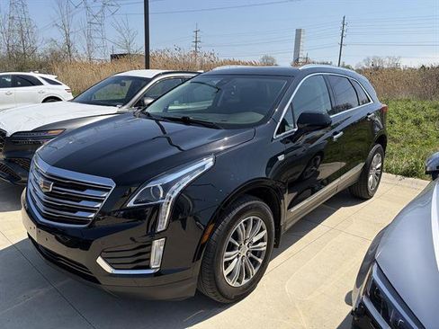 Used 2019 Cadillac XT5 Luxury AWD/4WD image 1