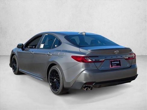 New 2026 Toyota Camry SE image 9