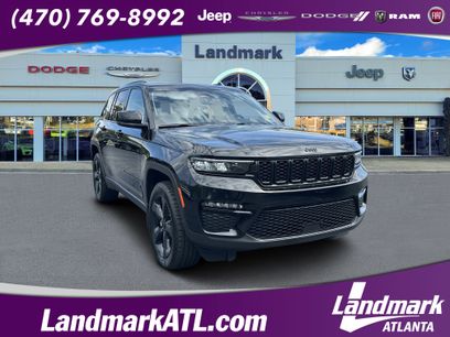 Used 2023 Jeep Grand Cherokee Limited w/ Black Appearance Package