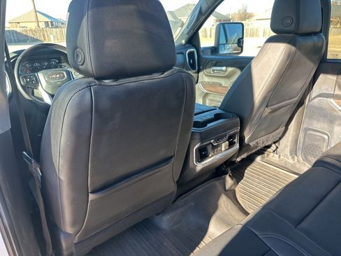 Used 2020 GMC Sierra 3500 SLT w/ SLT Premium Plus Package image 31