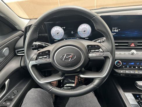 Used 2023 Hyundai Elantra SEL w/ Convenience Package FWD image 36