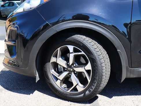 Used 2022 Kia Sportage LX FWD image 5