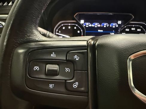 Used 2021 GMC Sierra 1500 AT4 w/ AT4 Carbonpro Edition AWD/4WD image 17