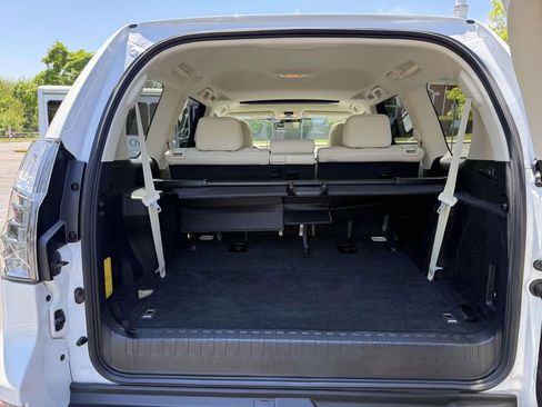 Used 2023 Lexus GX 460 Premium w/ Premium Package AWD/4WD image 27