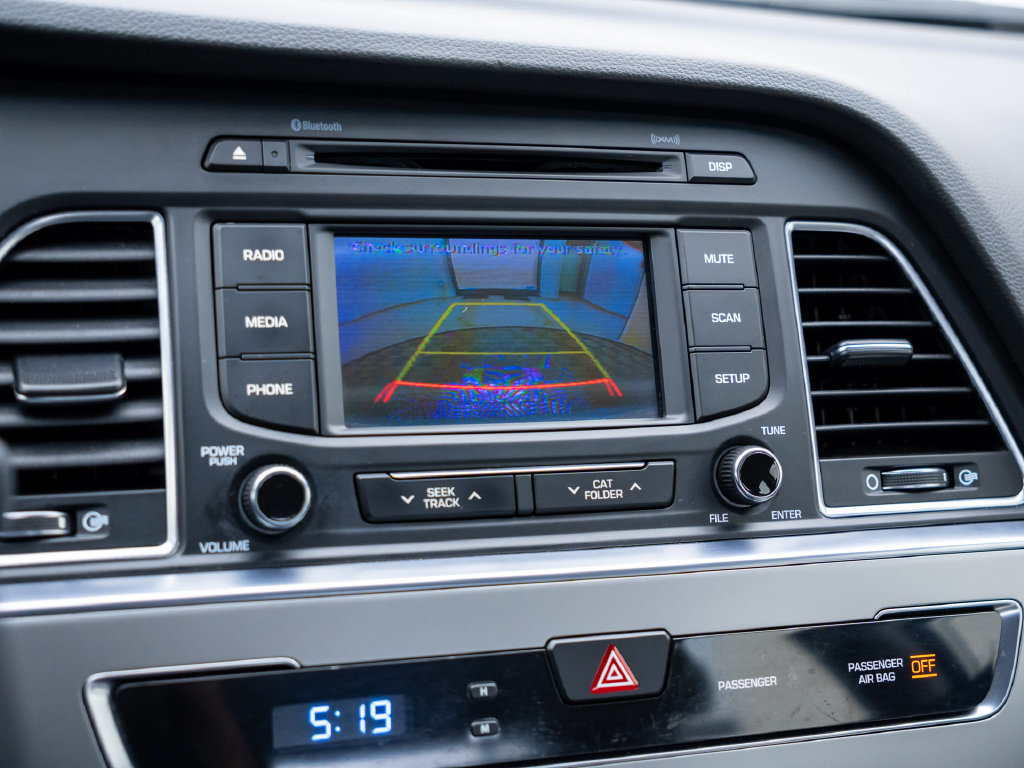 Used 2015 Hyundai Sonata Sport w/ Option Group 03 FWD image 21