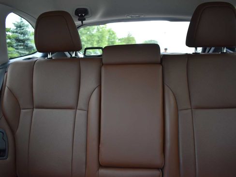 Used 2023 Subaru Outback Touring AWD/4WD image 19