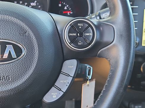 Used 2015 Kia Soul ! w/ Sun & Sound Package image 21
