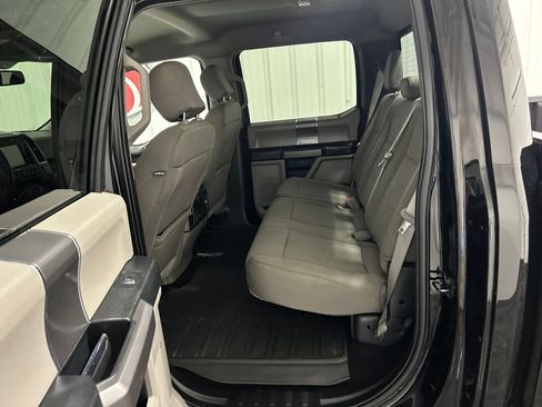 Used 2018 Ford F150 XLT w/ Equipment Group 302A Luxury AWD/4WD image 15