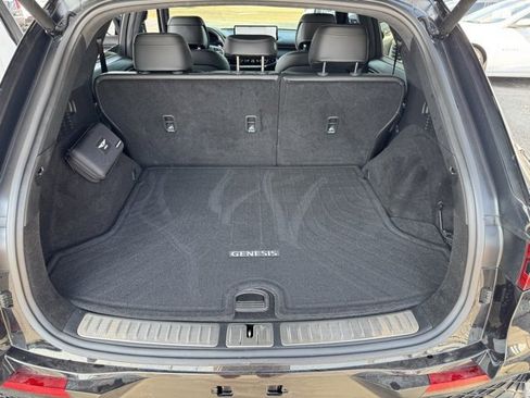 Used 2025 Genesis GV70 3.5T Sport w/ Sport Advanced Package image 26