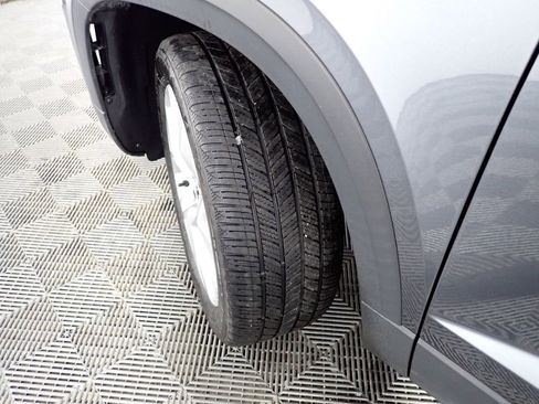 Used 2023 Volkswagen Taos S image 43