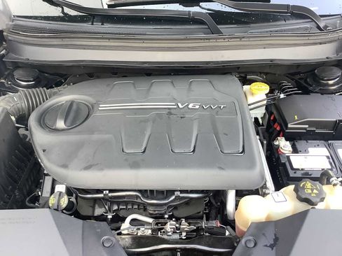 Used 2020 Jeep Cherokee Trailhawk w/ Comfort/Convenience Group AWD/4WD image 8