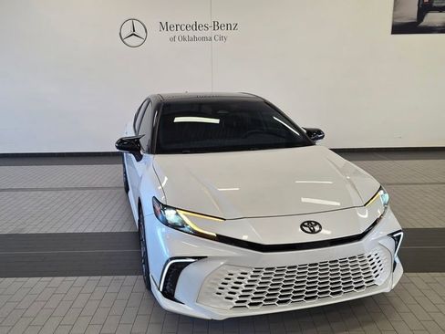 Used 2025 Toyota Camry XSE image 5