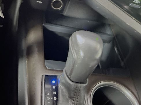 Used 2023 Toyota Camry SE FWD image 23