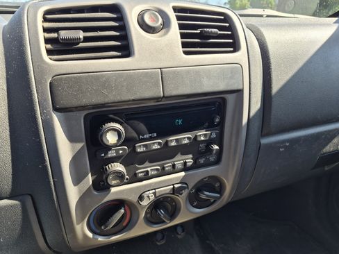 Used 2005 Chevrolet Colorado LS w/ Power Convenience Package RWD image 14