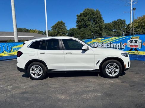 Used 2023 BMW X3 xDrive30i AWD/4WD image 2