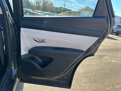 New 2025 Hyundai Tucson SEL image 16