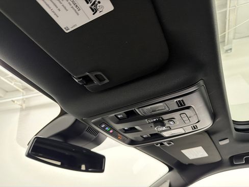 Used 2024 Chevrolet Tahoe LT w/ LT Signature Plus Package image 36