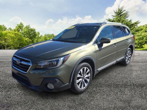 Used 2019 Subaru Outback 3.6R Touring w/ Popular Package #3A image 3