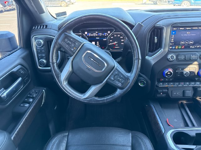 Used 2022 GMC Sierra 2500 Denali w/ Denali Ultimate Package AWD/4WD image 22