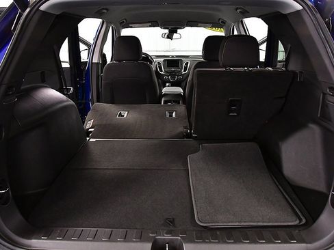 Used 2022 Chevrolet Equinox LT image 30