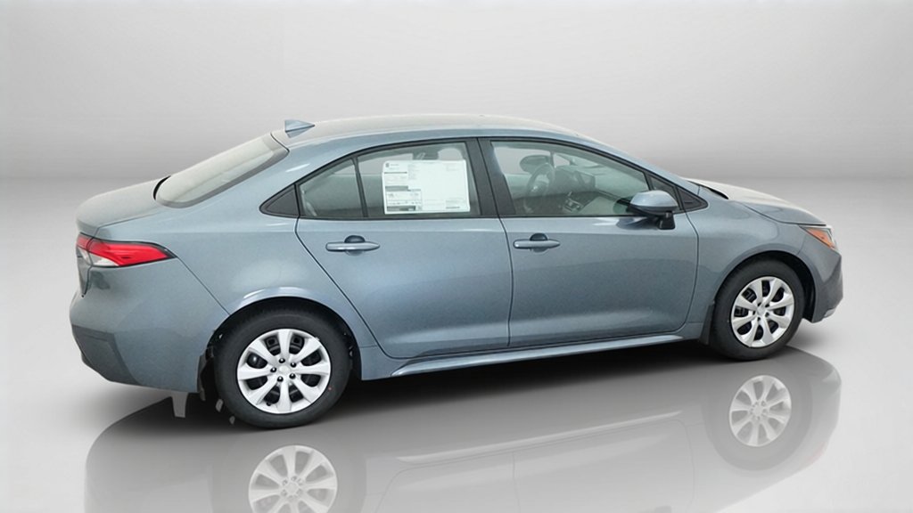 New 2027 Toyota Corolla LE FWD image 8