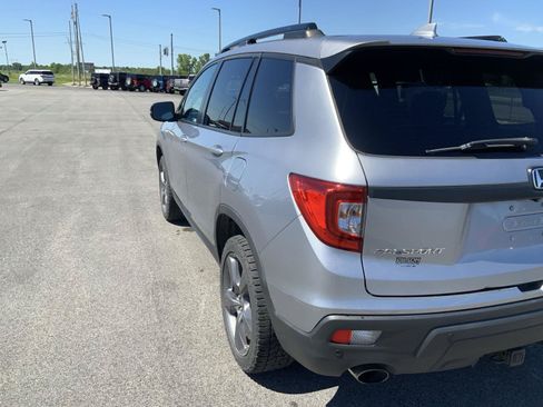 Used 2019 Honda Passport Touring image 17