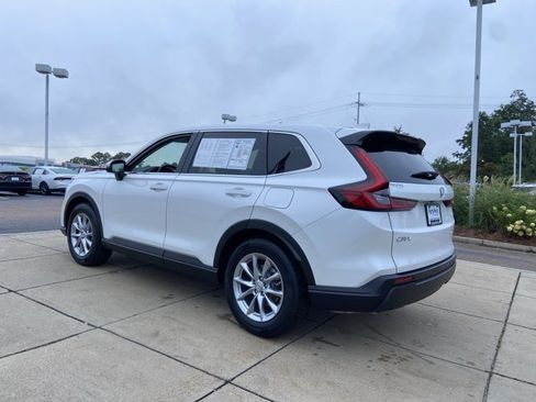 Used 2026 Honda CR-V EX image 8