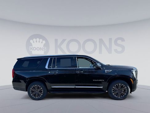 New 2026 GMC Yukon XL Elevation image 8