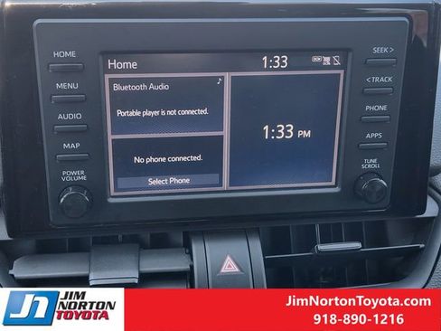 Used 2019 Toyota RAV4 LE image 18