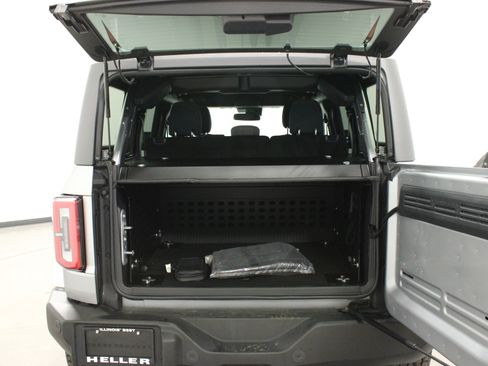 Used 2022 Ford Bronco Outer Banks image 14