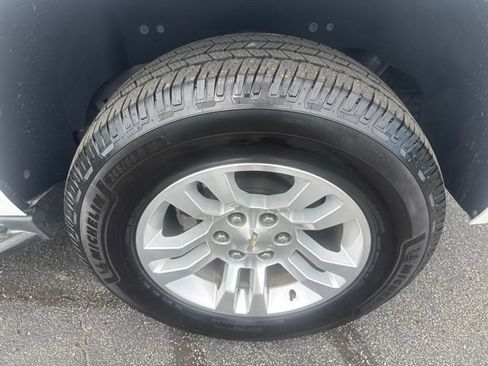 Used 2020 Chevrolet Tahoe LT AWD/4WD image 10