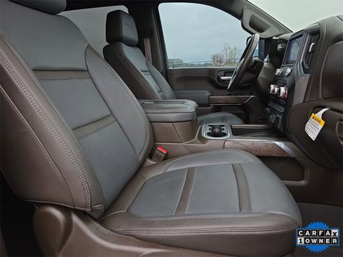 Used 2022 GMC Sierra 2500 Denali w/ Denali Ultimate Package image 10