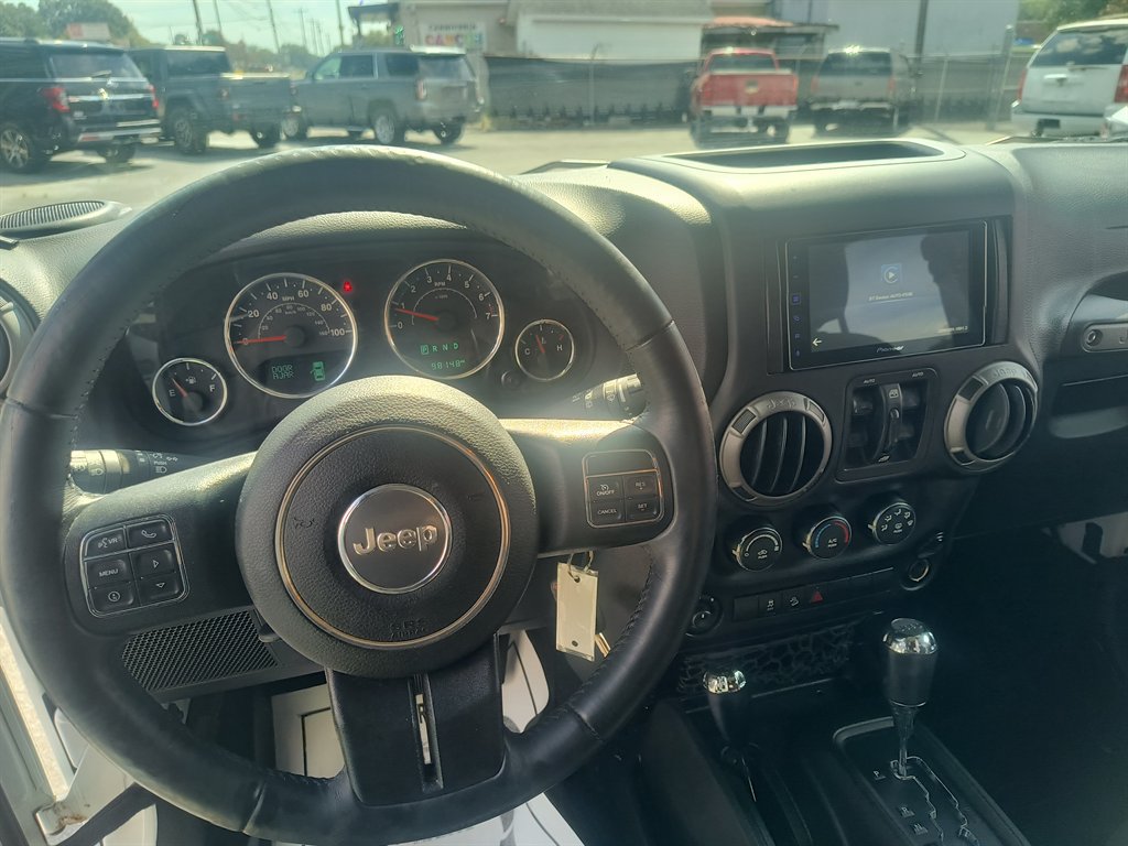 Used 2017 Jeep Wrangler Unlimited Sport w/ Quick Order Package 24S AWD/4WD image 18